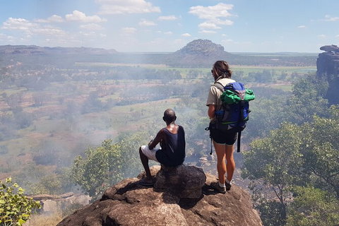 Arnhem Land Injalak Hill Full-Day Tour From Darwin - New Castle Holiday 9
