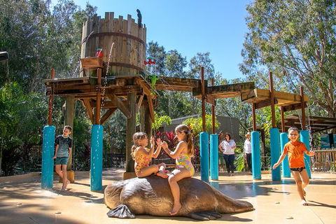 Currumbin Wildlife Sanctuary General Entry Ticket - New Castle Holiday 20