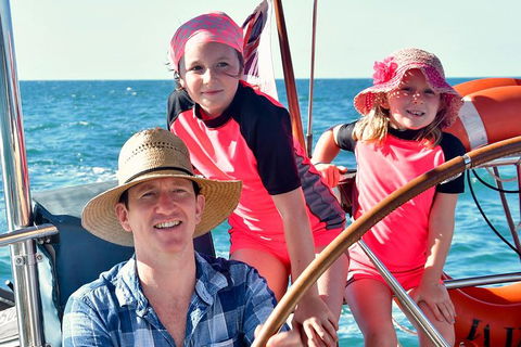 Magnetic Island Sailing BBQ Lunch Cruise - New Castle Holiday 2