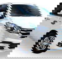 Luxury Van Private Transfer Cairns Airport - Cairns City - New Castle Holiday
