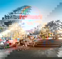 Dreamworld Entry And Transfer From Goldcoast - New Castle Holiday