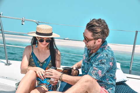 5 Night Bareboat Onboard Cattitude - New Castle Holiday 5