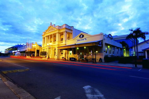 8-Day Outback Experience From Queensland - New Castle Holiday 10