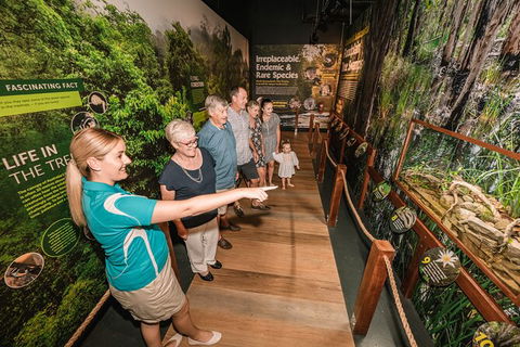 Cairns Aquarium Tour By Twilight With Drink And Appetiser - New Castle Holiday 3
