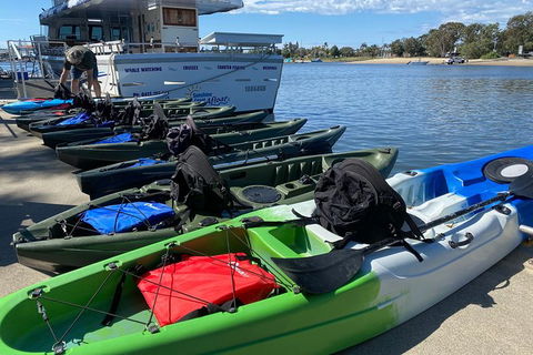 1 Hour Mooloolaba Rivers Kayak Rental - New Castle Holiday 2