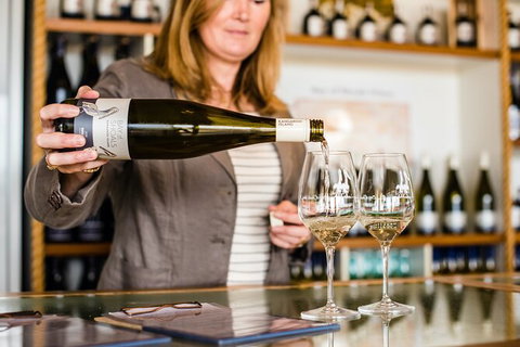 Heritage, Wine & Gin Tours - New Castle Holiday 5