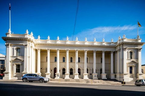 3.5 Hours Walking Guided Tour Of Launceston Highlights - New Castle Holiday 3