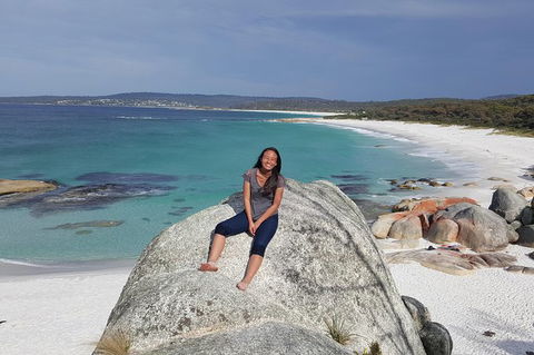 4-Day Fabulous Tasmania Tour: Wineglass Bay, Port Arthur, Devils & Bruny Island - New Castle Holiday 1