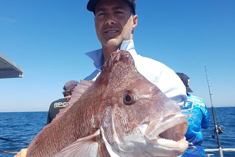 Abrolhos Islands 4 Day Fishing Charter - New Castle Holiday 8
