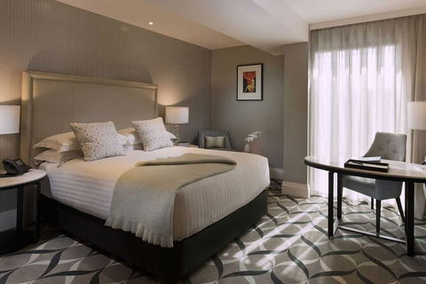 Perth To Margaret River Wine Tour - 2 Day Premium Boutique Wine Tour Experience - New Castle Holiday 1