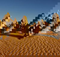 Pinnacles Desert Private Tour - New Castle Holiday
