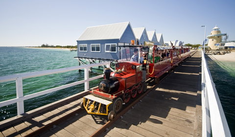 Busselton Jetty & Underwater Observatory Tour - New Castle Holiday 1