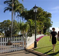 Government House - New Castle Holiday