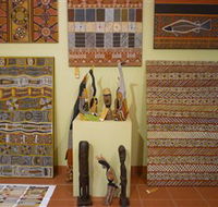 Tiwi Design Aboriginal Corporation - New Castle Holiday