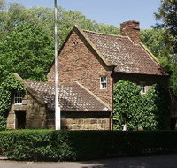 Cooks' Cottage - New Castle Holiday
