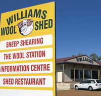 The Williams Woolshed - New Castle Holiday
