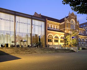 Western Australian Museum Perth - New Castle Holiday 0
