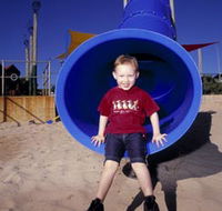 Jetty Baths - New Castle Holiday