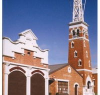 Central Goldfields Art Gallery - New Castle Holiday