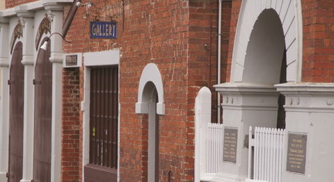 Central Goldfields Art Gallery - New Castle Holiday 1