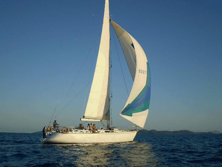 ISail Whitsundays - New Castle Holiday