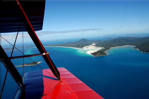 Tigermoth Adventures Whitsunday - New Castle Holiday 1