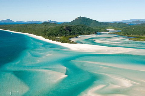 Tigermoth Adventures Whitsunday - New Castle Holiday 2
