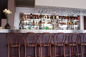 Otis - New Castle Holiday 0