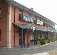 Rose  Crown Hotel - New Castle Holiday