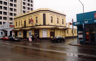 Lord Raglan Hotel - New Castle Holiday 0