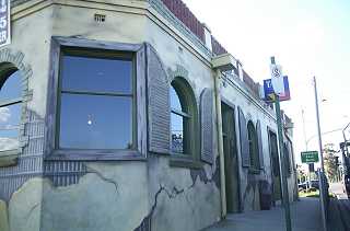 Coburg North VIC New Castle Holiday