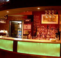 The Trader Bar - New Castle Holiday