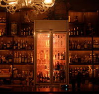 George Lane Bar - New Castle Holiday