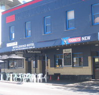 Worldsend Hotel - New Castle Holiday