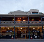 PJ O'Brien's Irish Pub - New Castle Holiday