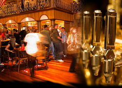 Louisiana Tavern - New Castle Holiday 1