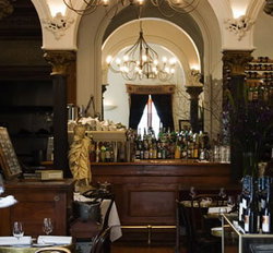 Syracuse - New Castle Holiday 1