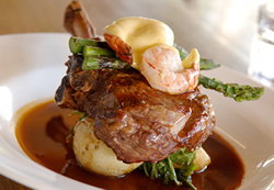 Frisco Hotel - New Castle Holiday 1