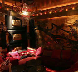 Lychee Lounge - New Castle Holiday 3