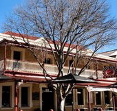 Seven Stars Hotel - New Castle Holiday