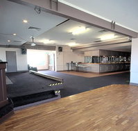 Burvale Hotel - New Castle Holiday