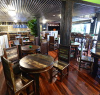 The Kent Town Hotel - New Castle Holiday