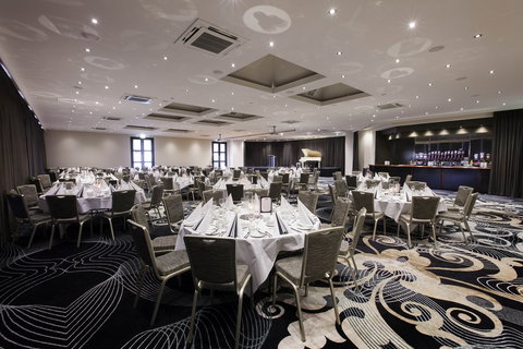 Dingley International Hotel - New Castle Holiday 0