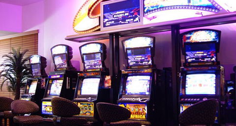 Ferry Road Tavern - New Castle Holiday 4