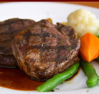 R. G. Mcgees Hotel Restaurant - New Castle Holiday