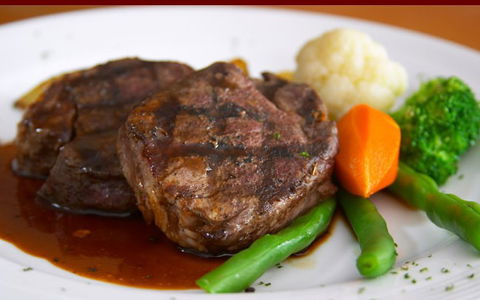 R. G. Mcgees Hotel Restaurant - New Castle Holiday 0
