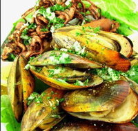 Lefkas Greek Taverna - New Castle Holiday