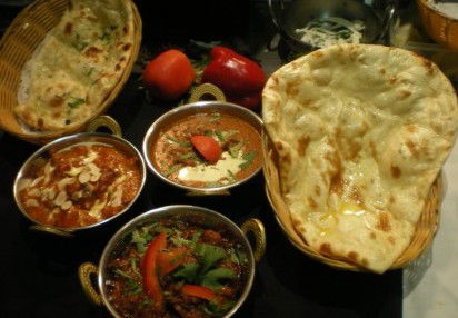 Tandoor & Curry Hut Indian Restaurant - New Castle Holiday 0