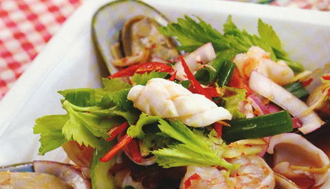 Gold Leaf Thai - New Castle Holiday 2