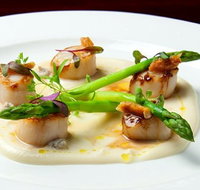 Red Rock Waterfront Bar  Grill - New Castle Holiday